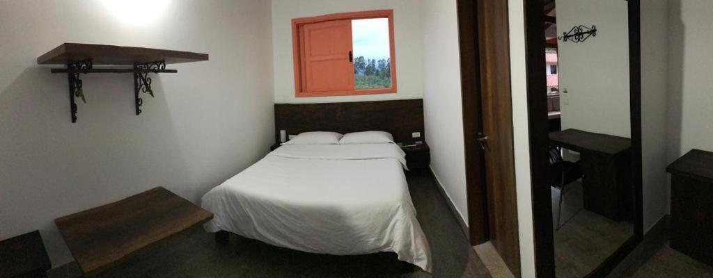 Hotel Saval Jerico ห้อง รูปภาพ