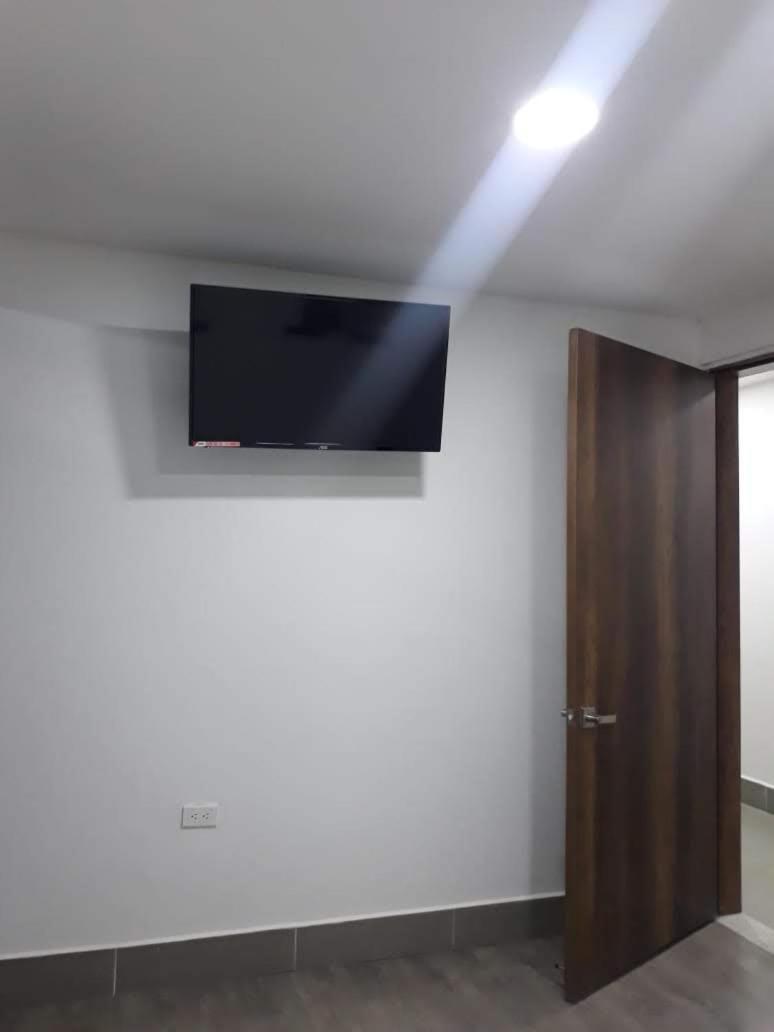 Hotel Saval Jerico ภายนอก รูปภาพ