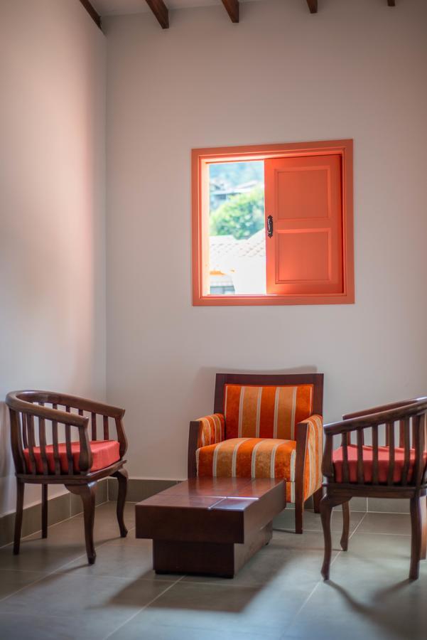 Hotel Saval Jerico ภายนอก รูปภาพ