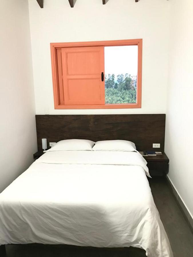 Hotel Saval Jerico ภายนอก รูปภาพ